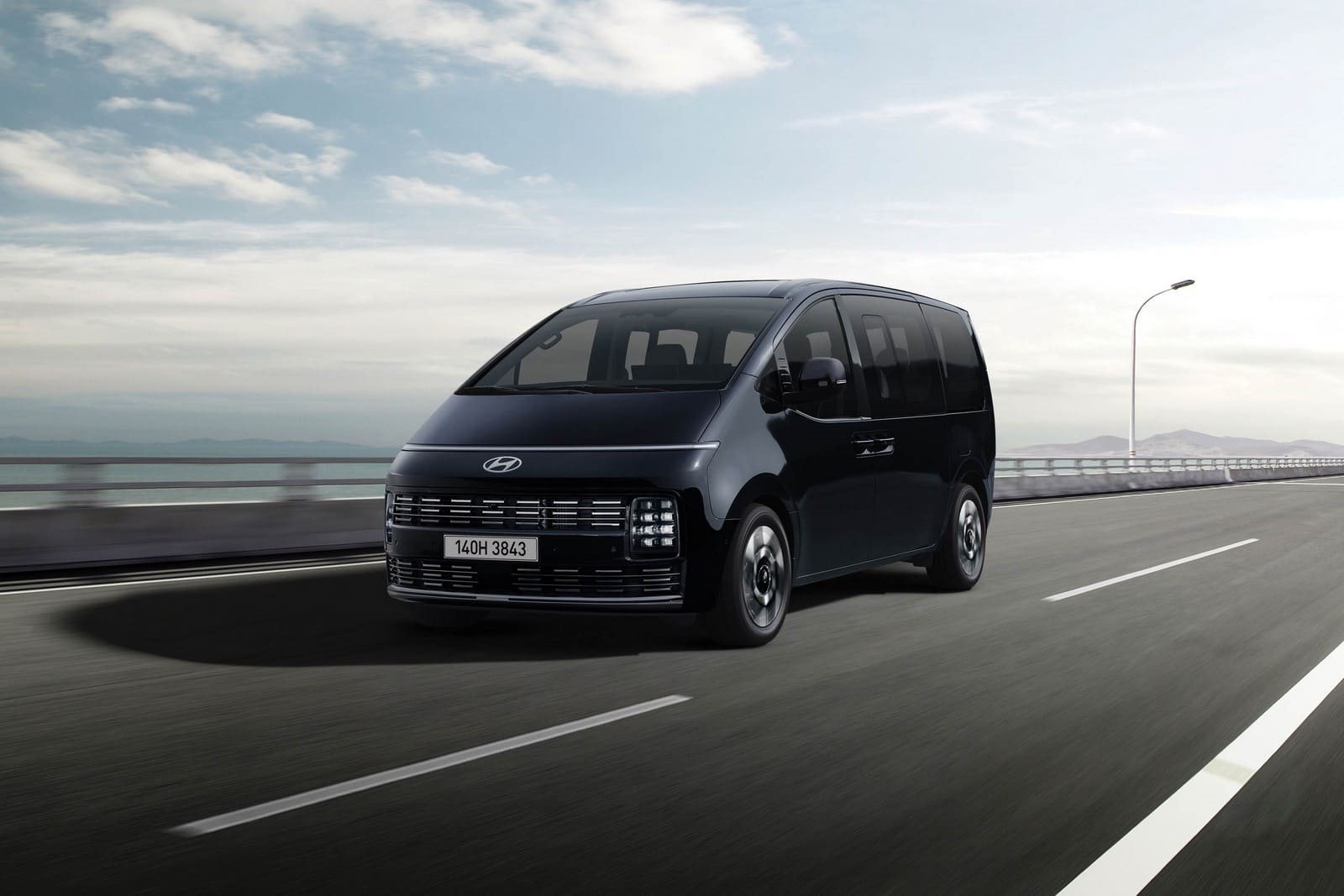 HYUNDAI STARIA LOUNGE, foto 2