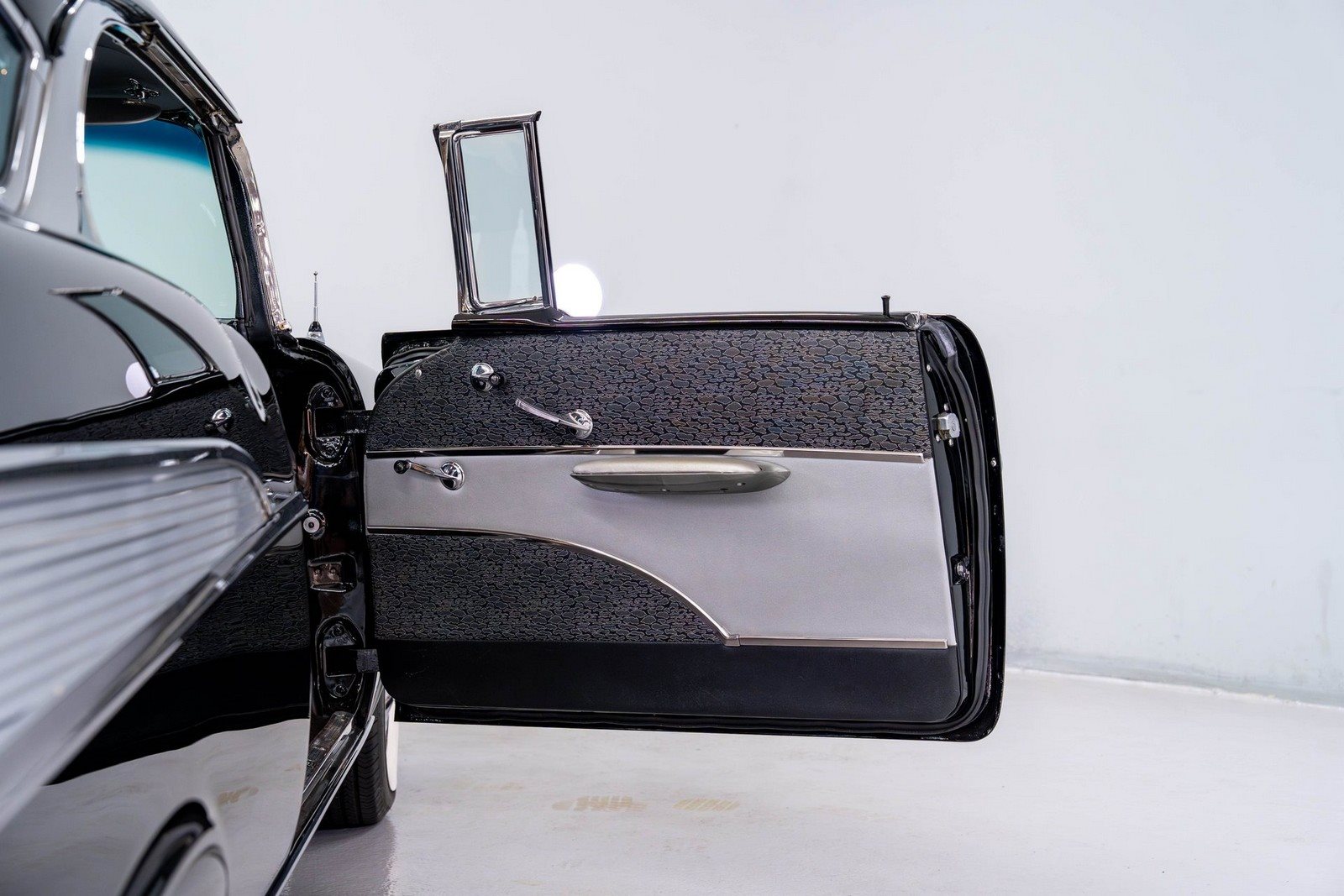 1957 - CHEVROLET BEL AIR SPORT COUPÉ ONYX BLACK, foto 10