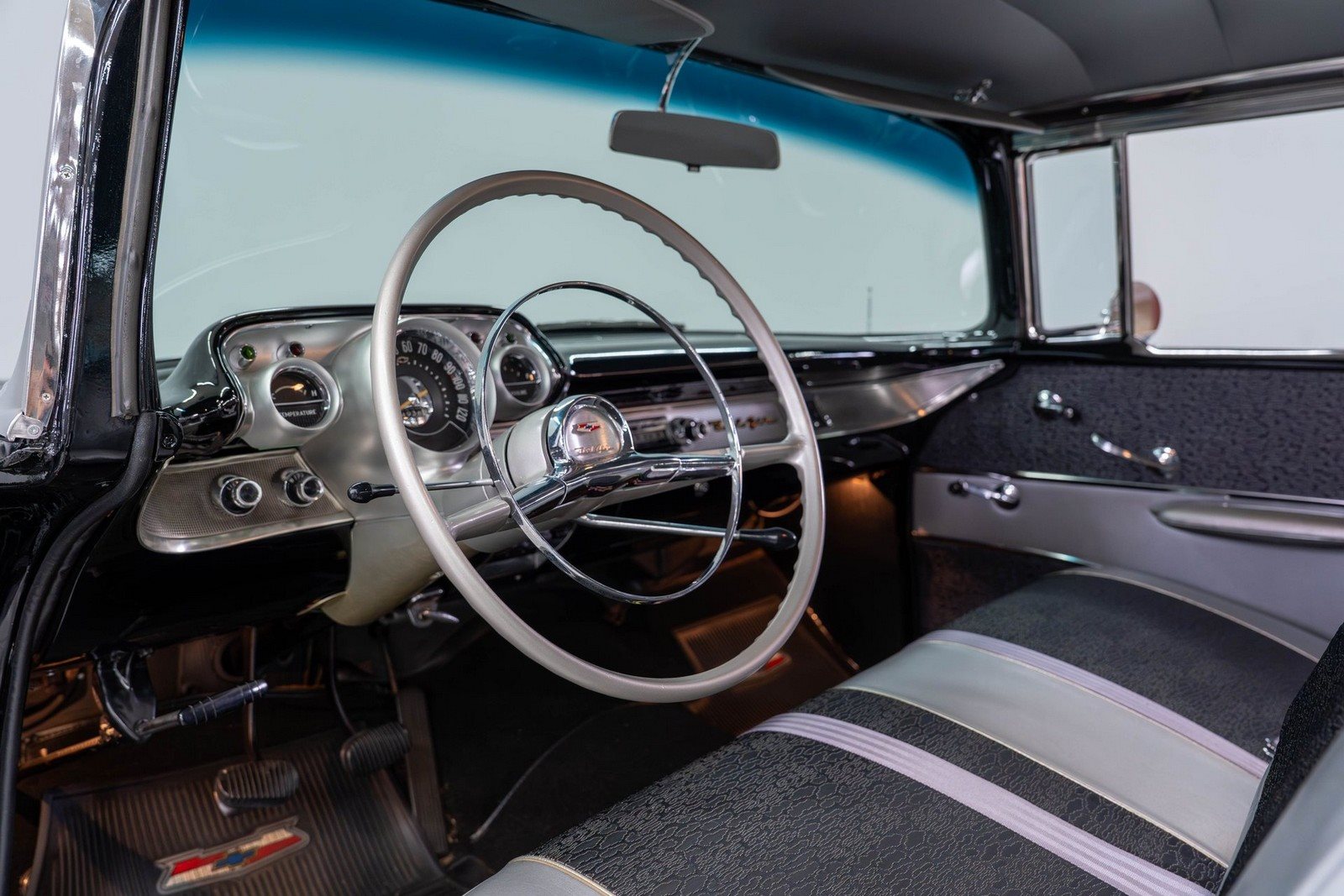 1957 - CHEVROLET BEL AIR SPORT COUPÉ ONYX BLACK, foto 11