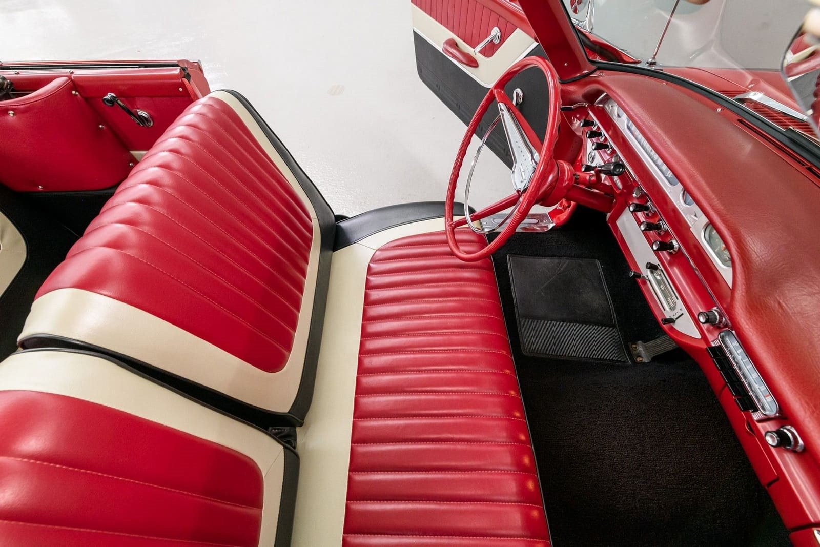 1960 - FORD GALAXIE SUNLINER, foto 23