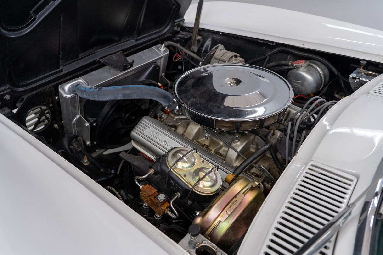1964 - CHEVROLET CORVETTE CONVETIBLE ERMINE WHITE, foto 37