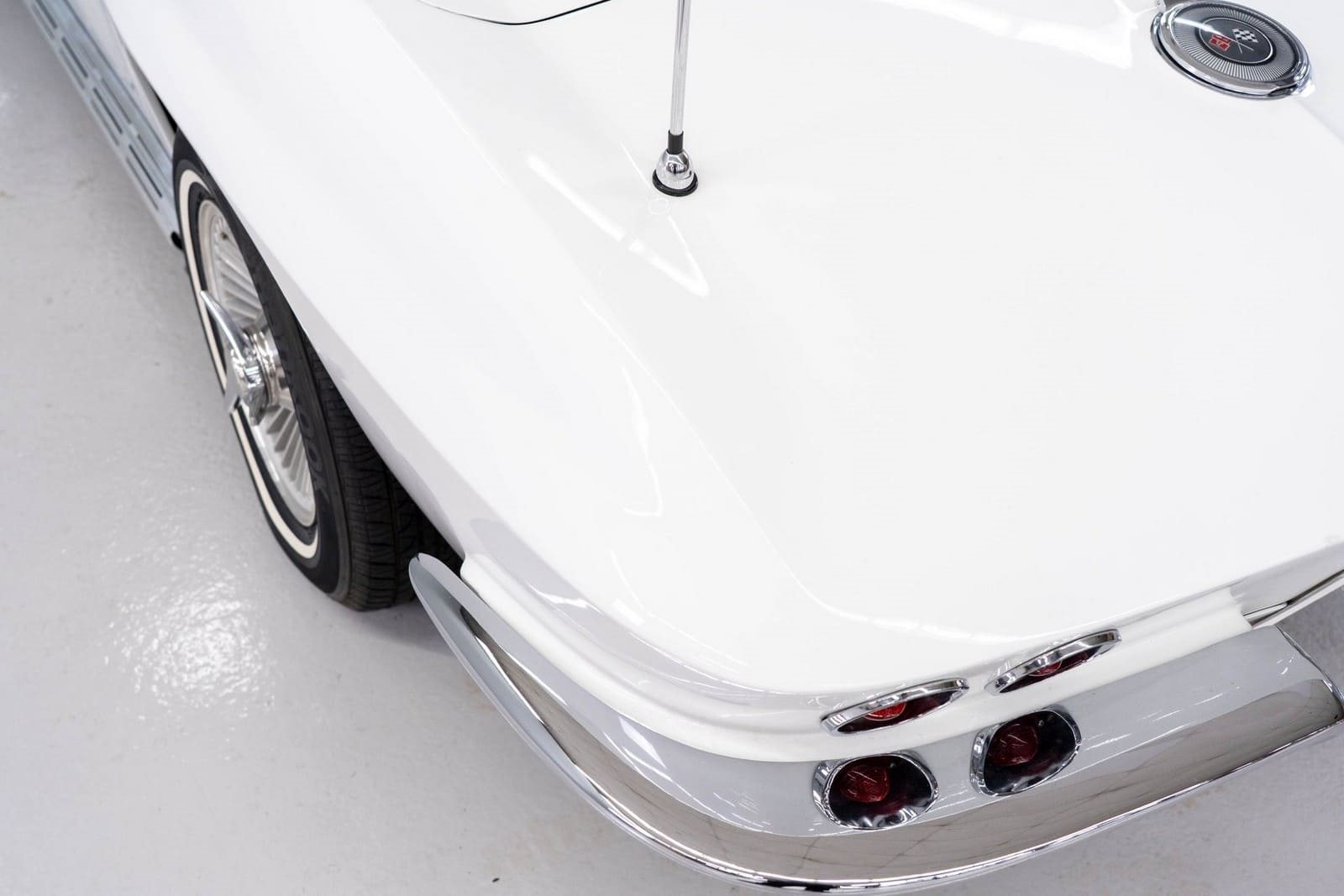 1964 - CHEVROLET CORVETTE CONVETIBLE ERMINE WHITE, foto 47