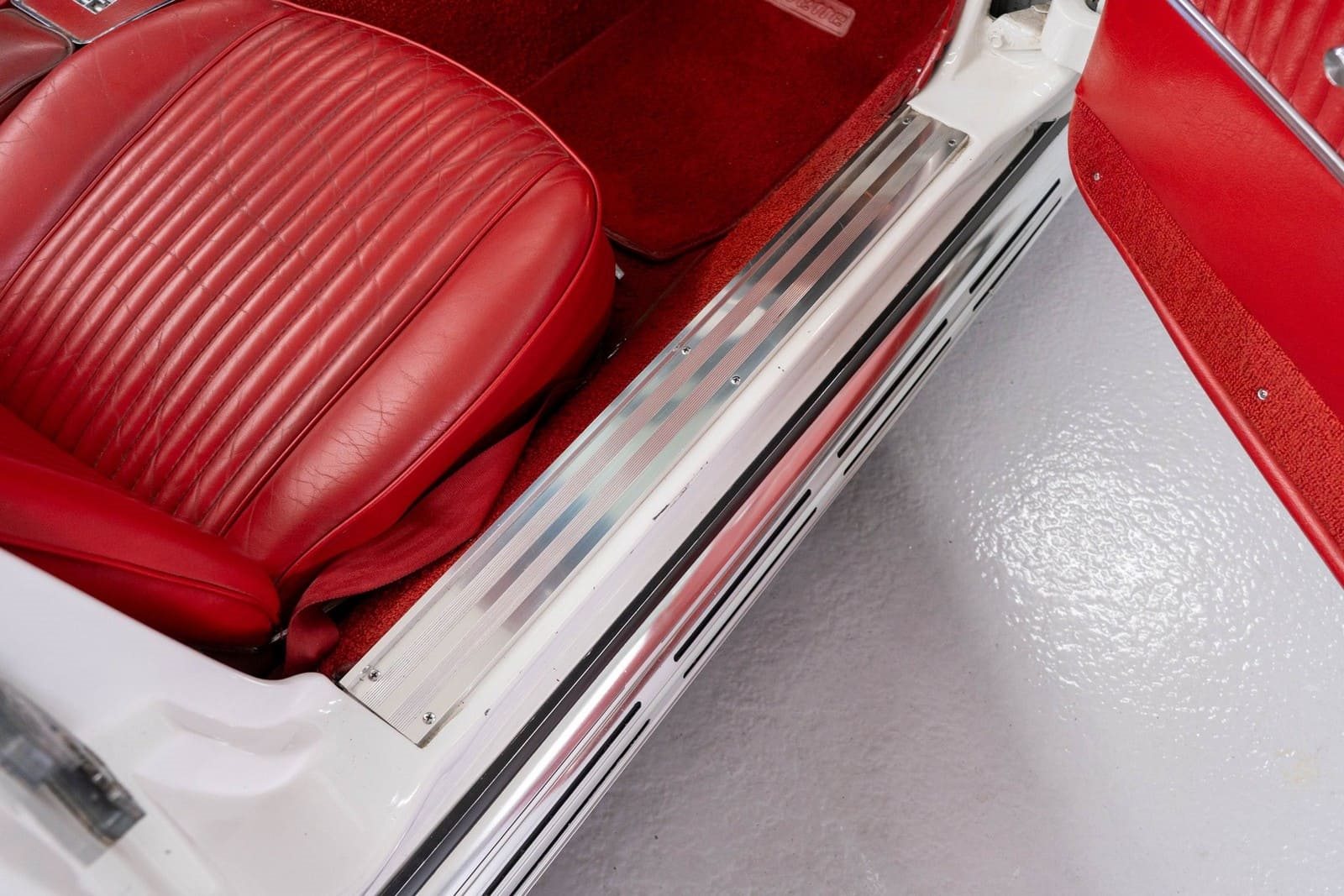 1964 - CHEVROLET CORVETTE CONVETIBLE ERMINE WHITE, foto 80