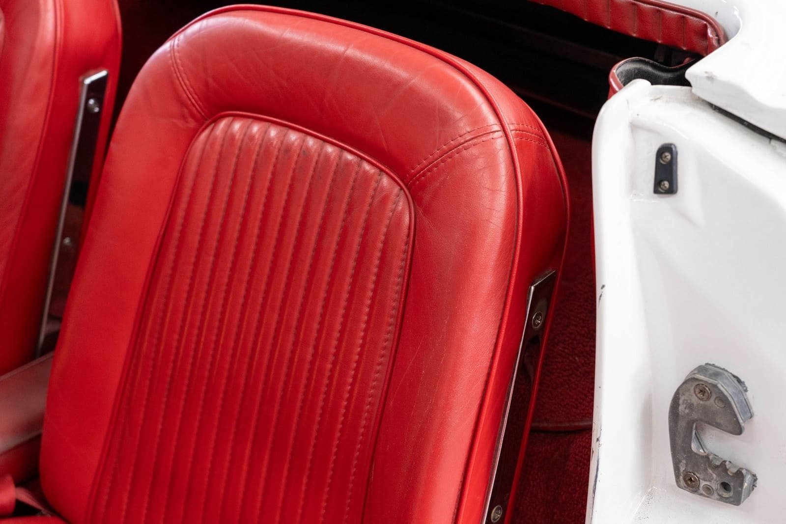 1964 - CHEVROLET CORVETTE CONVETIBLE ERMINE WHITE, foto 86