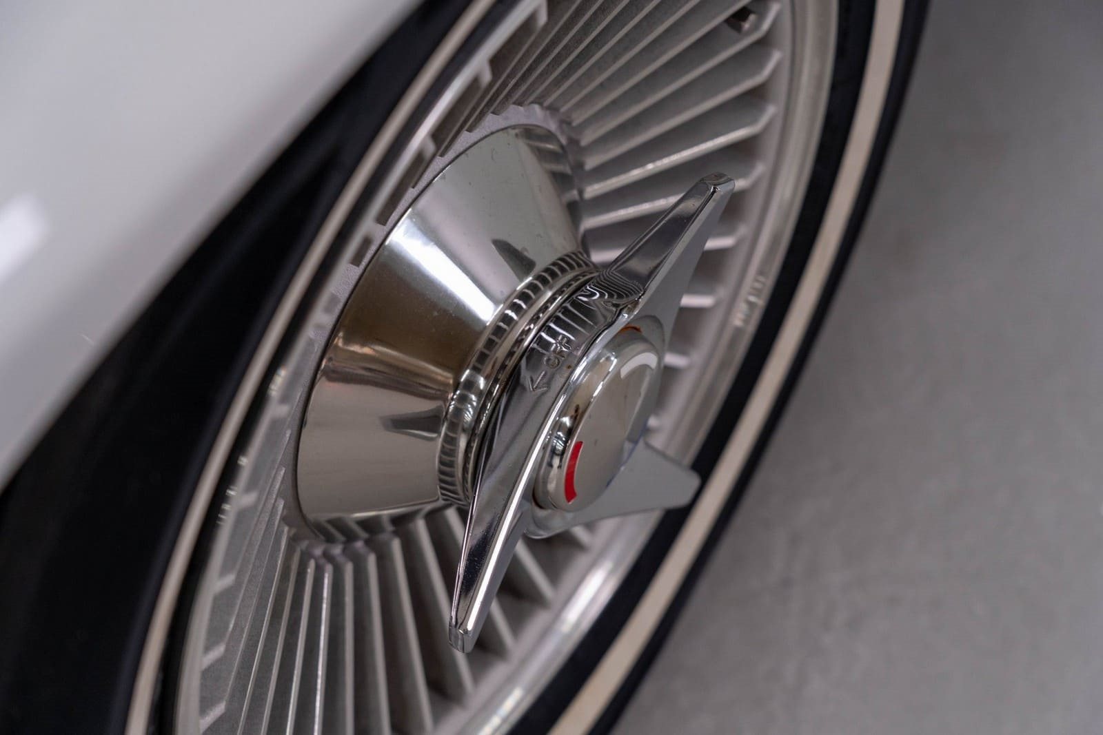 1964 - CHEVROLET CORVETTE CONVETIBLE ERMINE WHITE, foto 93