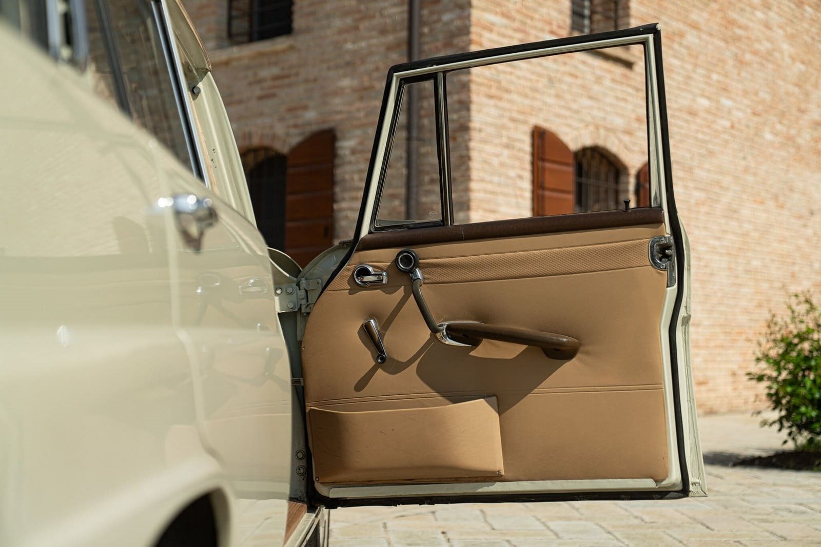 1966 - MERCEDES-BENZ 200, foto 31