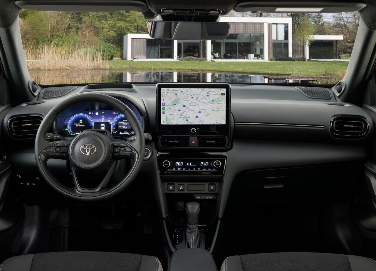 2027 - TOYOTA YARIS CROSS, foto 32