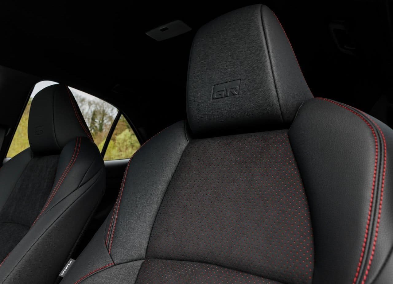 2027 - TOYOTA YARIS CROSS, foto 38