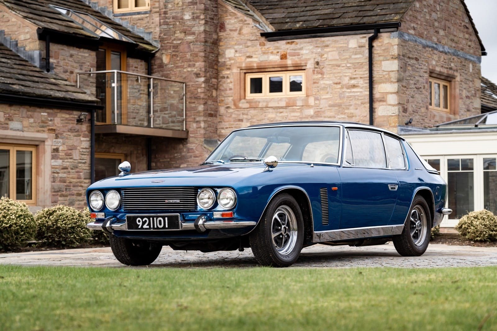 1967 - JENSEN INTERCEPTOR SALOON, foto 2