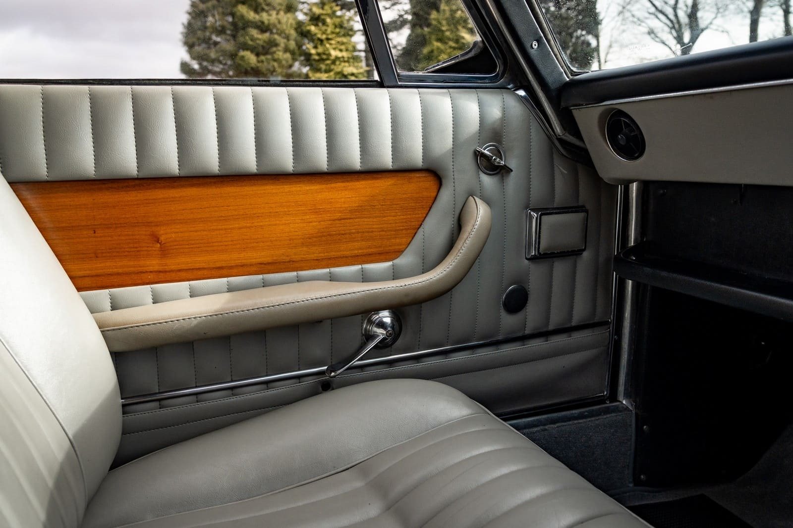 1967 - JENSEN INTERCEPTOR SALOON, foto 65