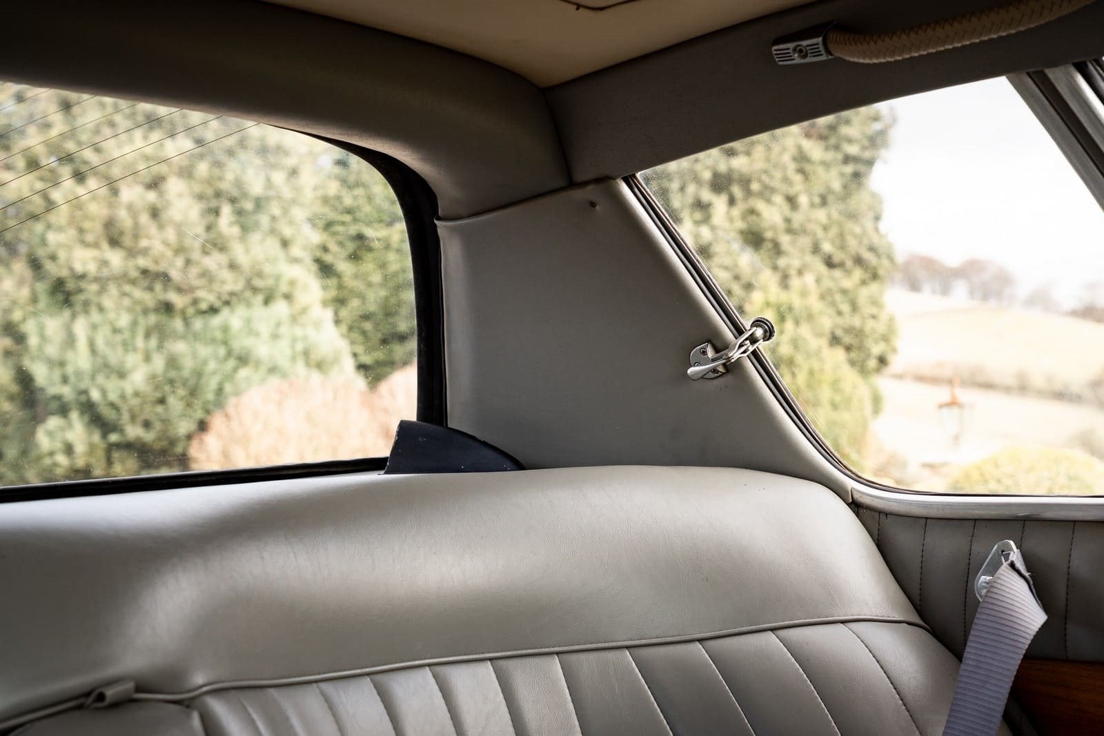 1967 - JENSEN INTERCEPTOR SALOON, foto 70