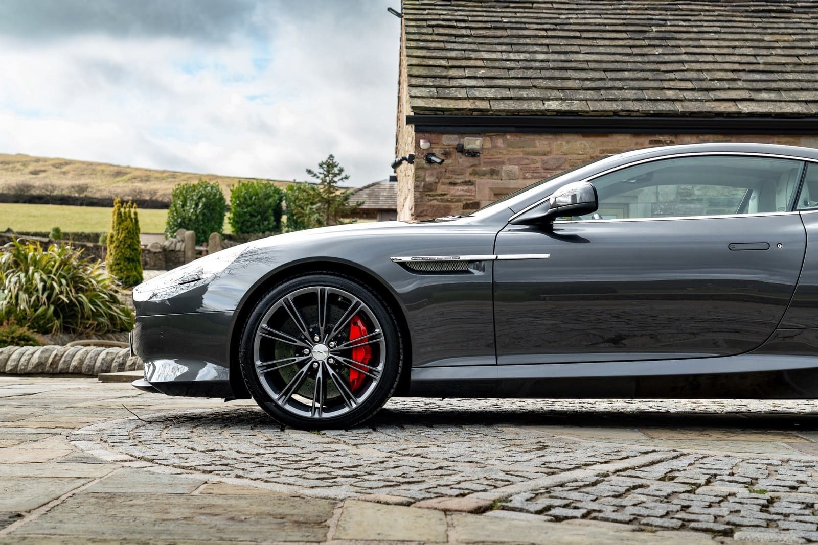 2015 - ASTON MARTIN DB9, foto 26