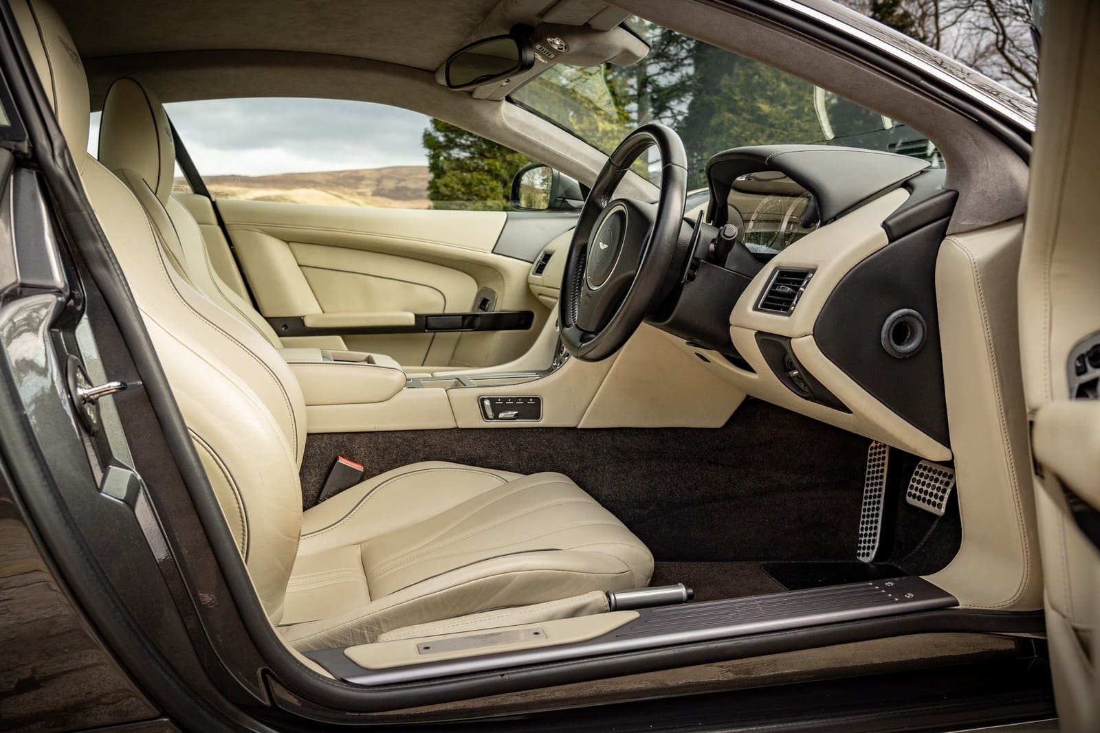 2015 - ASTON MARTIN DB9, foto 51