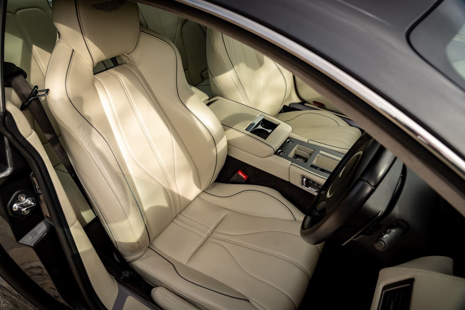 2015 - ASTON MARTIN DB9, foto 53