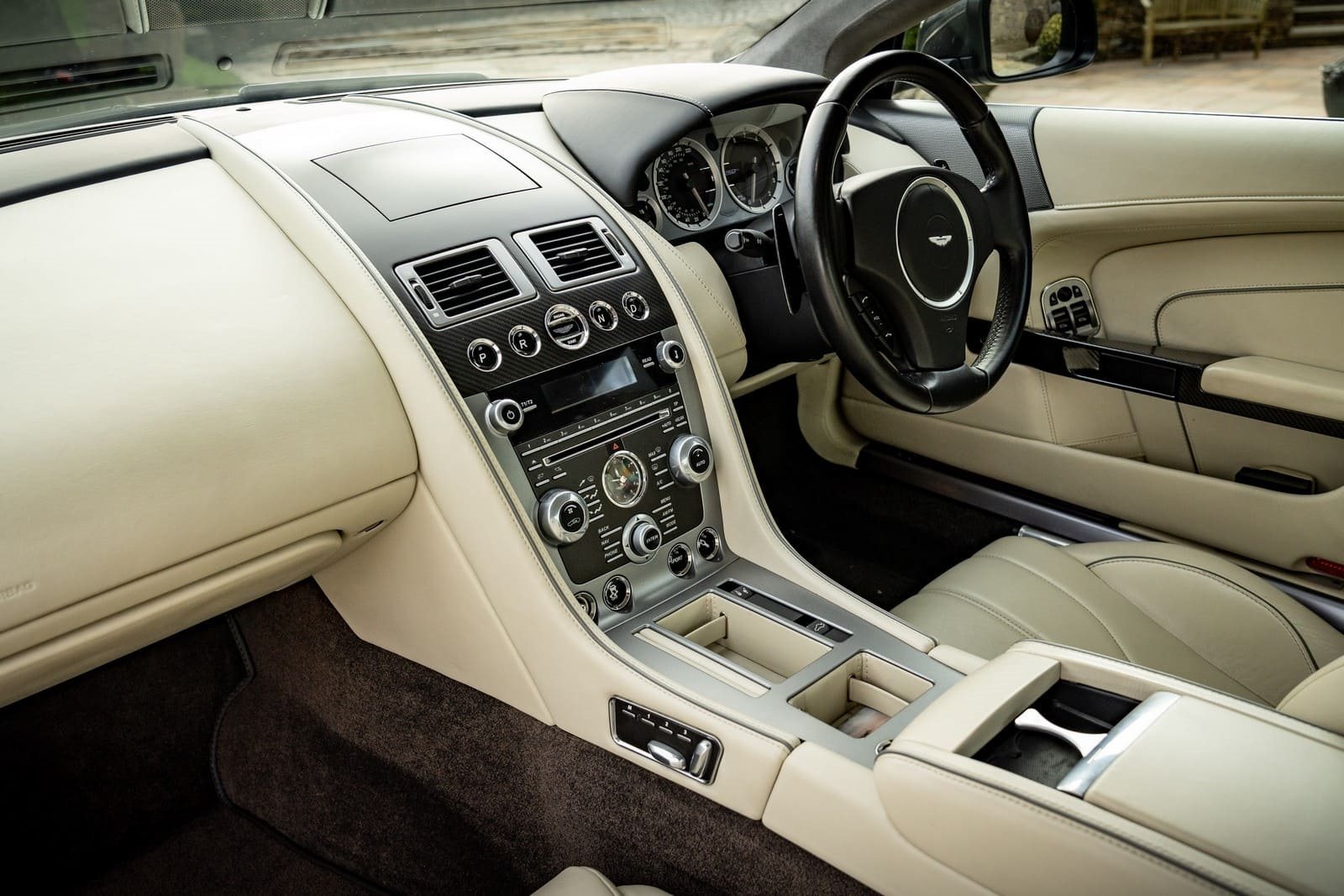 2015 - ASTON MARTIN DB9, foto 55