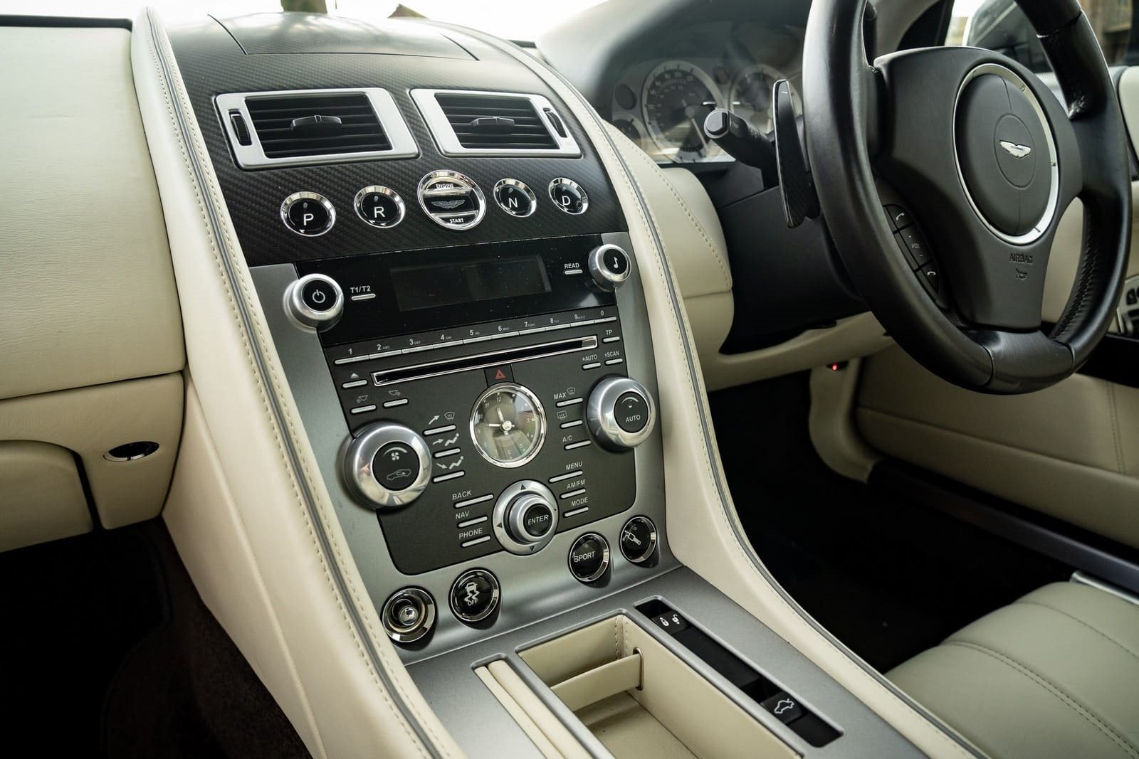 2015 - ASTON MARTIN DB9, foto 70