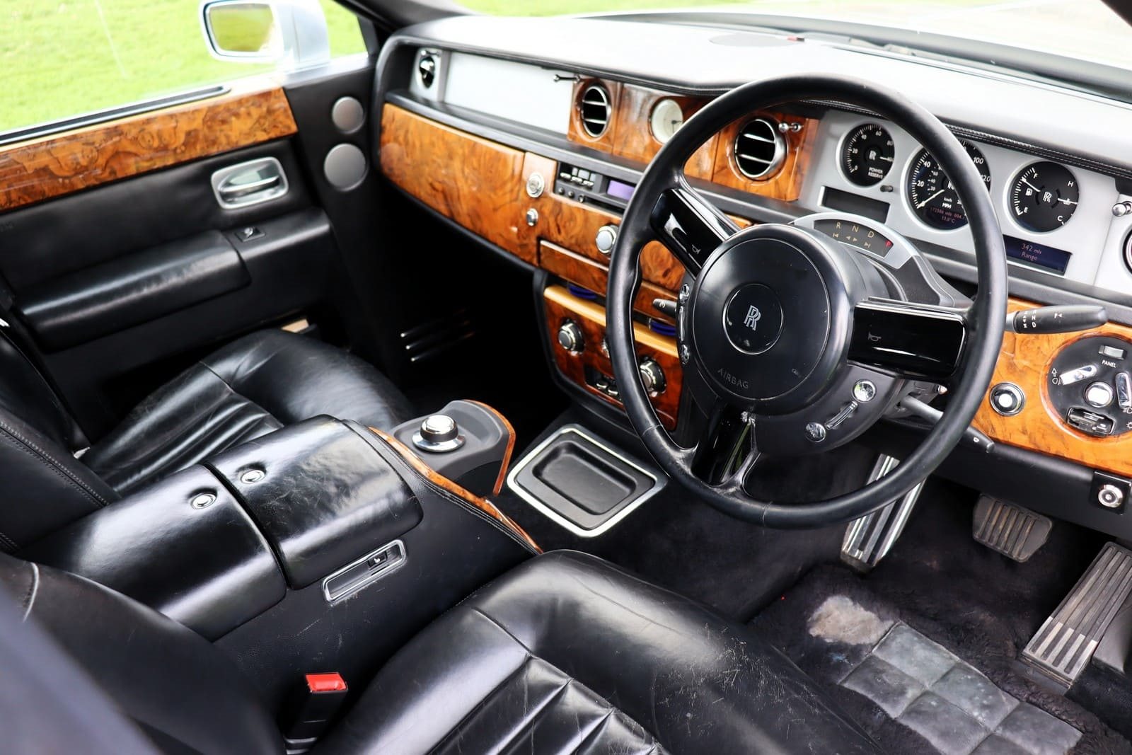 2003 - ROLLS-ROYCE PHANTOM SILVER, foto 43