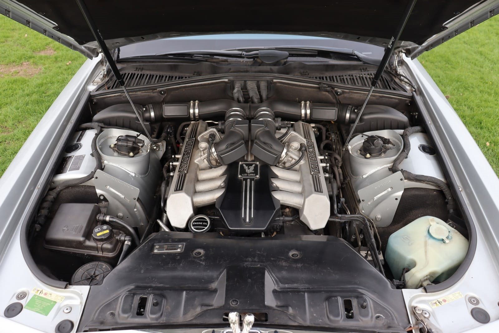 2003 - ROLLS-ROYCE PHANTOM SILVER, foto 83