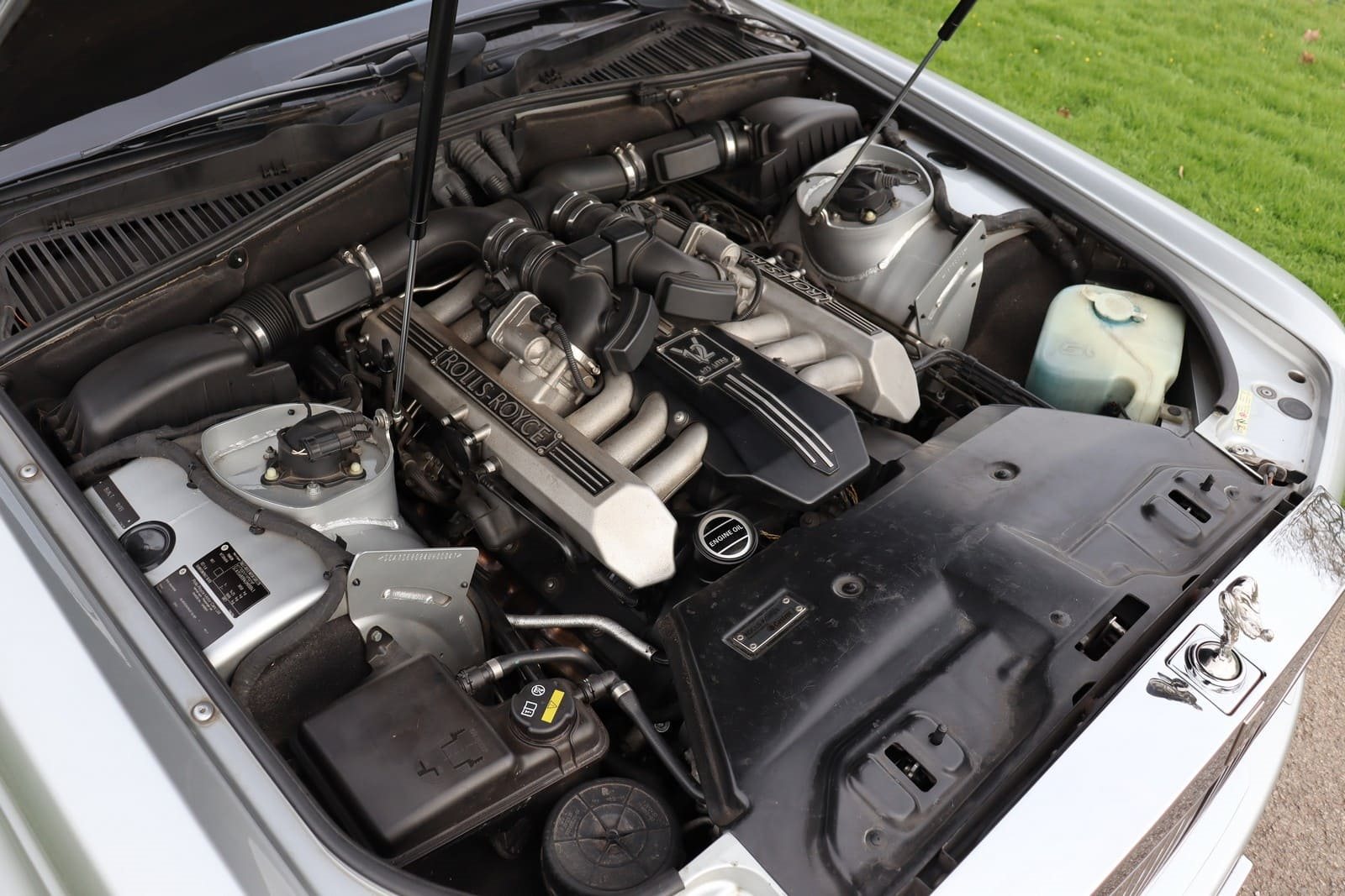 2003 - ROLLS-ROYCE PHANTOM SILVER, foto 86