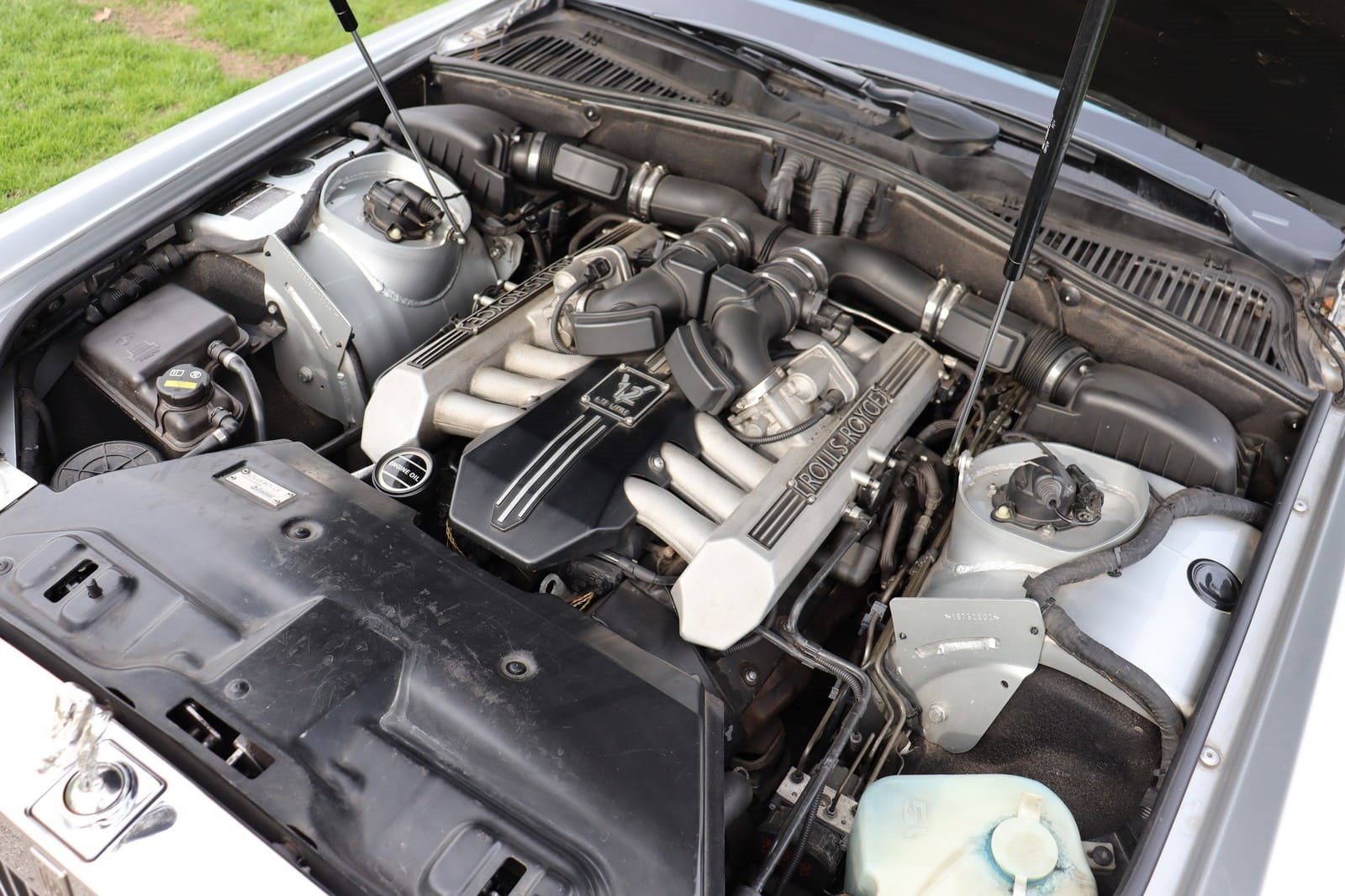 2003 - ROLLS-ROYCE PHANTOM SILVER, foto 87
