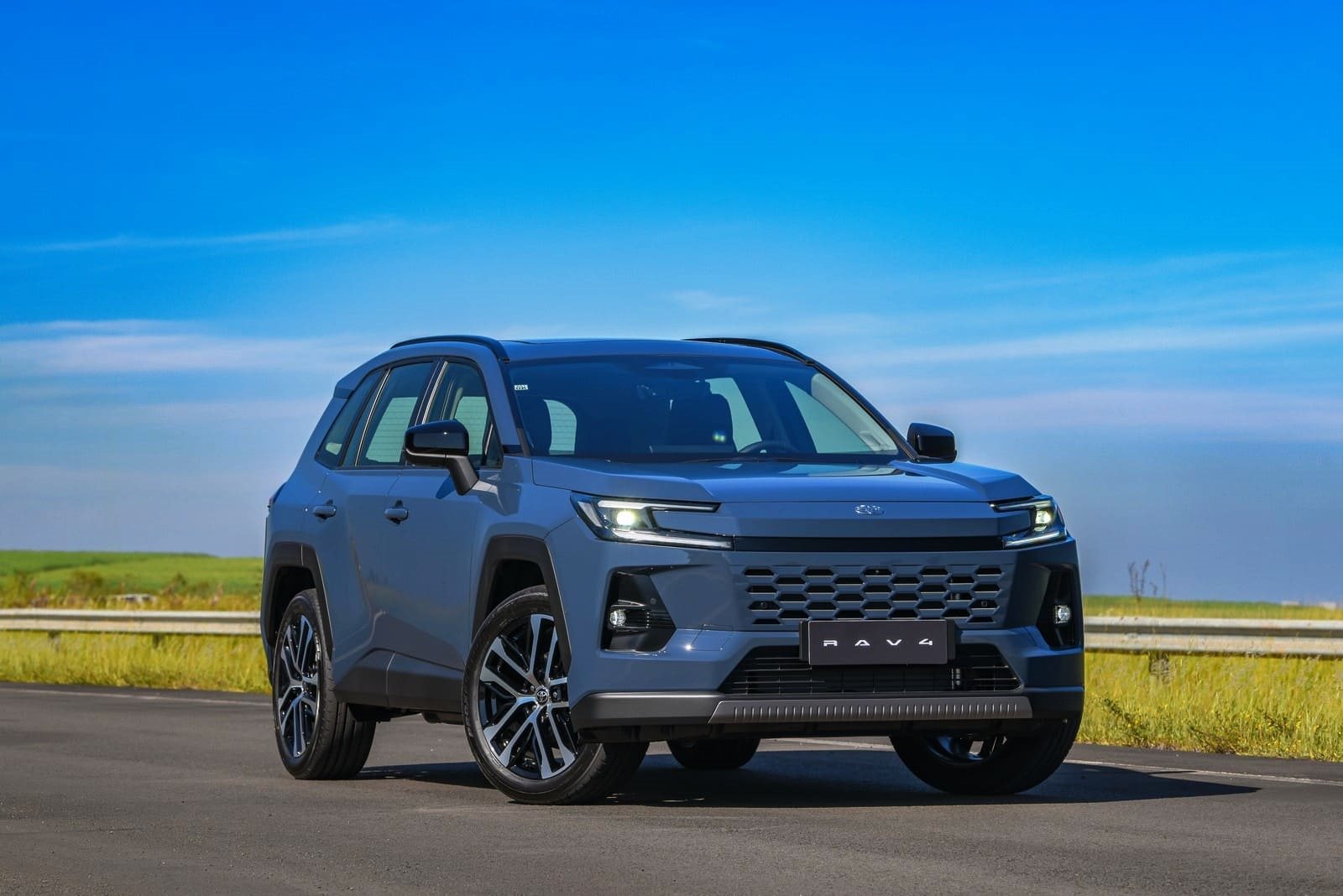 2026 - TOYOTA RAV4 BR VERSION, foto 1