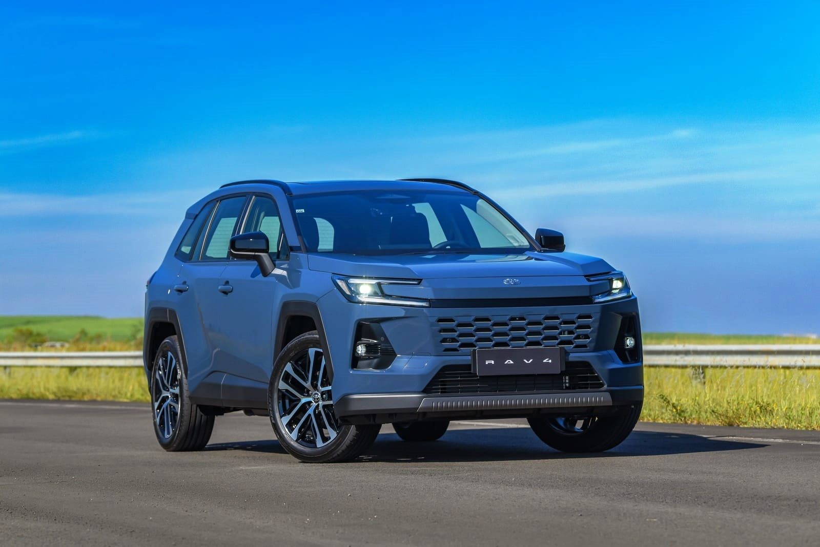 2026 - TOYOTA RAV4 BR VERSION, foto 2