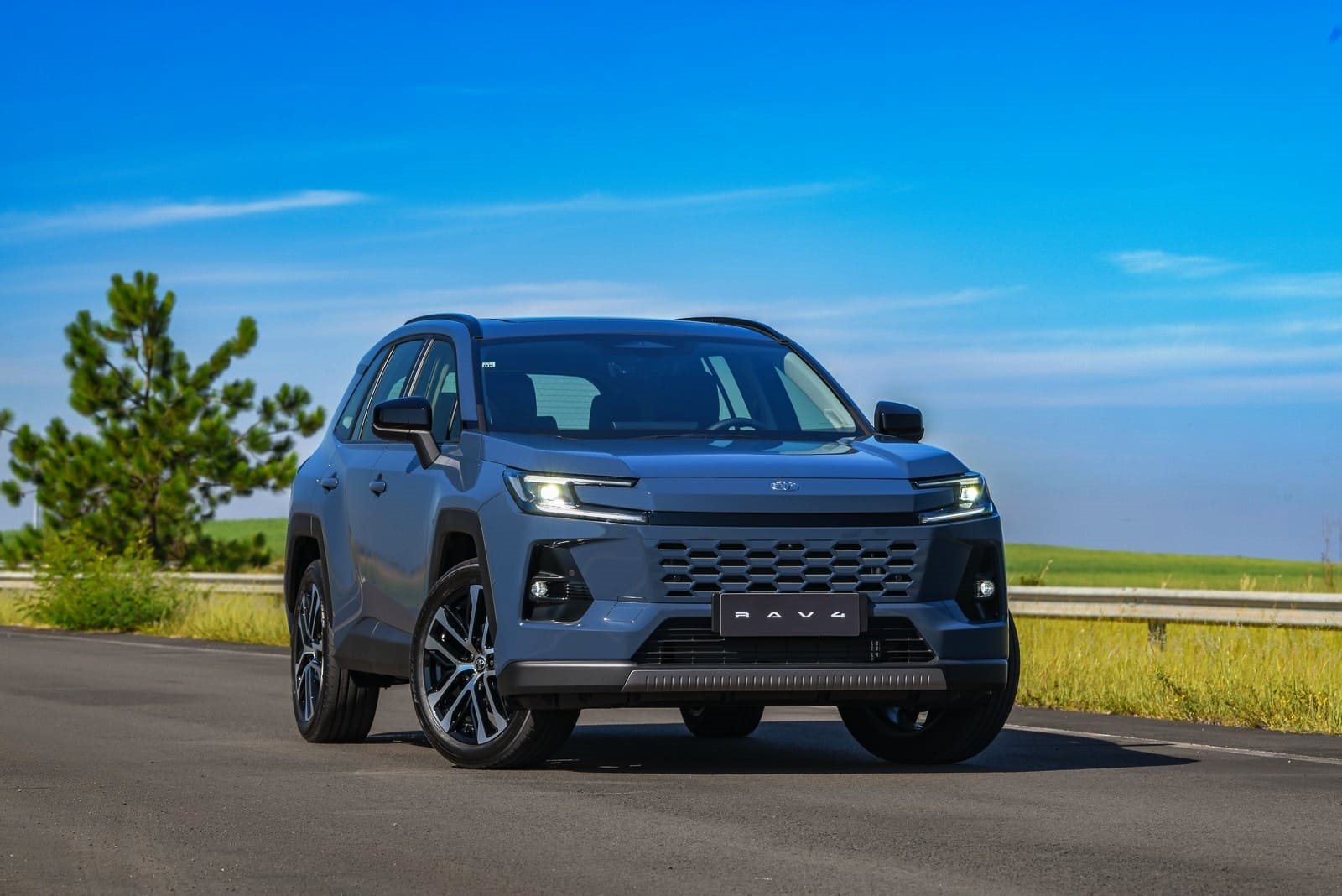 2026 - TOYOTA RAV4 BR VERSION, foto 8