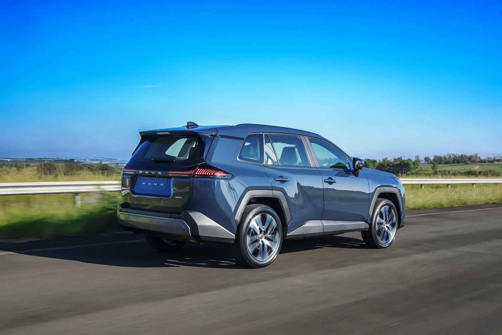 2026 - TOYOTA RAV4 BR VERSION, foto 16