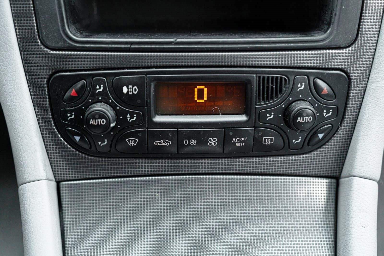 2003 - MERCEDES-BENZ C 220 ESTATE, foto 40