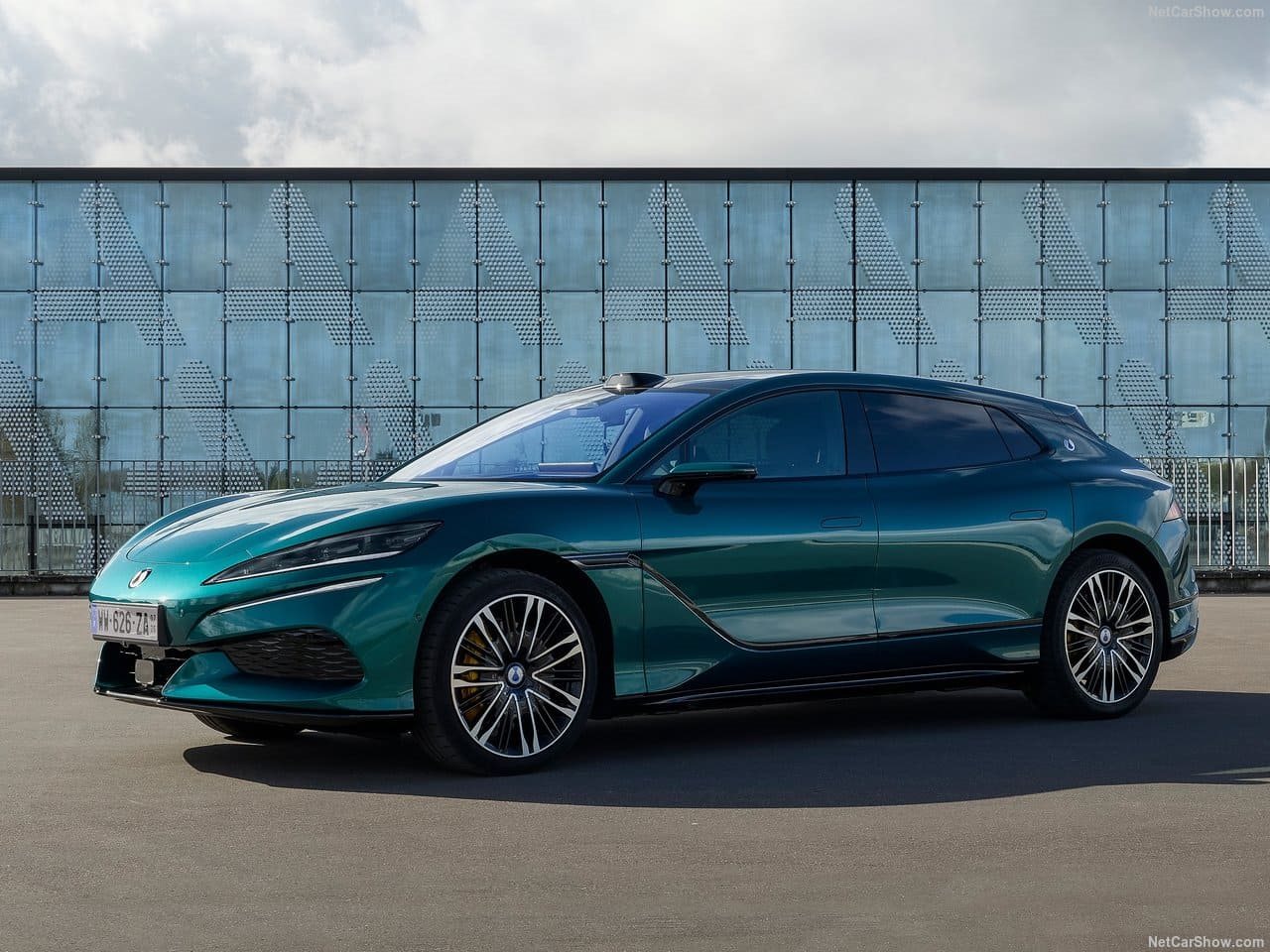 2027 - DENZA Z9GT, foto 2