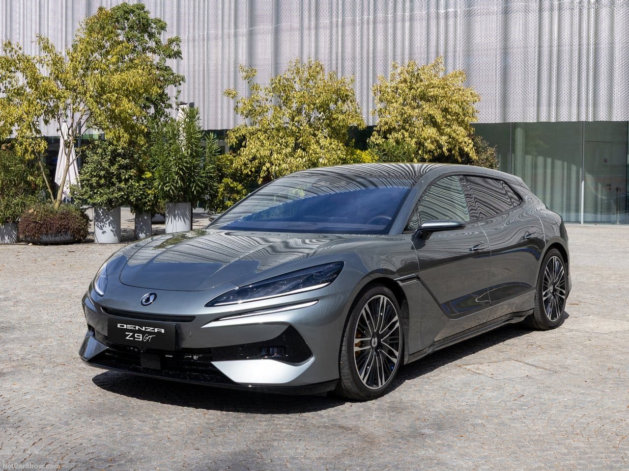 2027 - DENZA Z9GT, foto 16