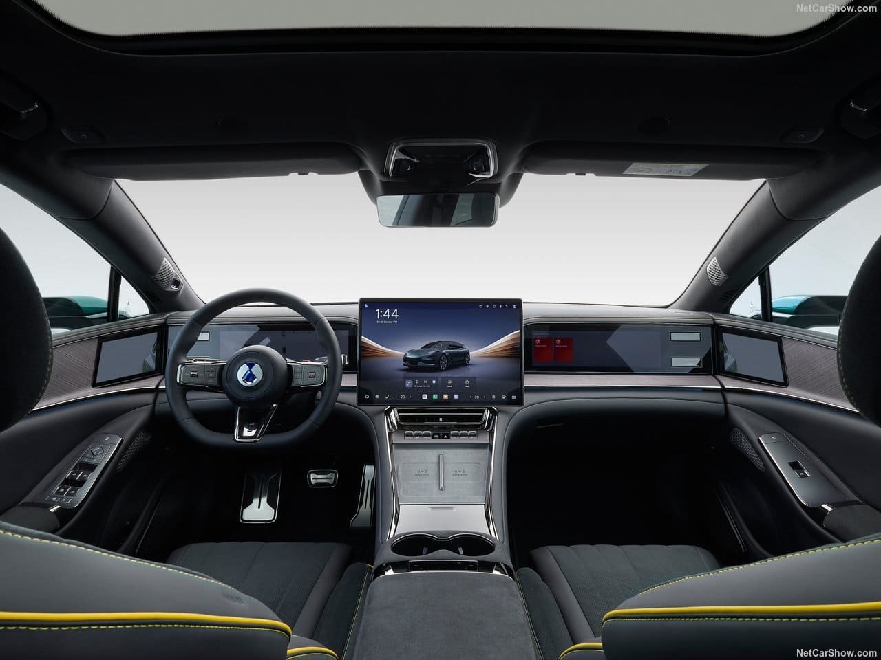 2027 - DENZA Z9GT, foto 95