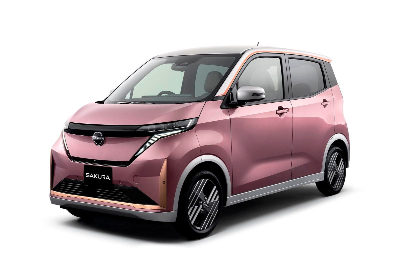 NISSAN SAKURA, foto 2