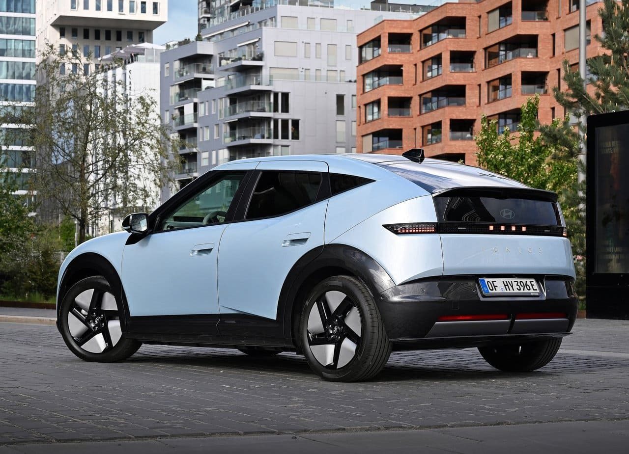 HYUNDAI IONIQ 3, foto 9
