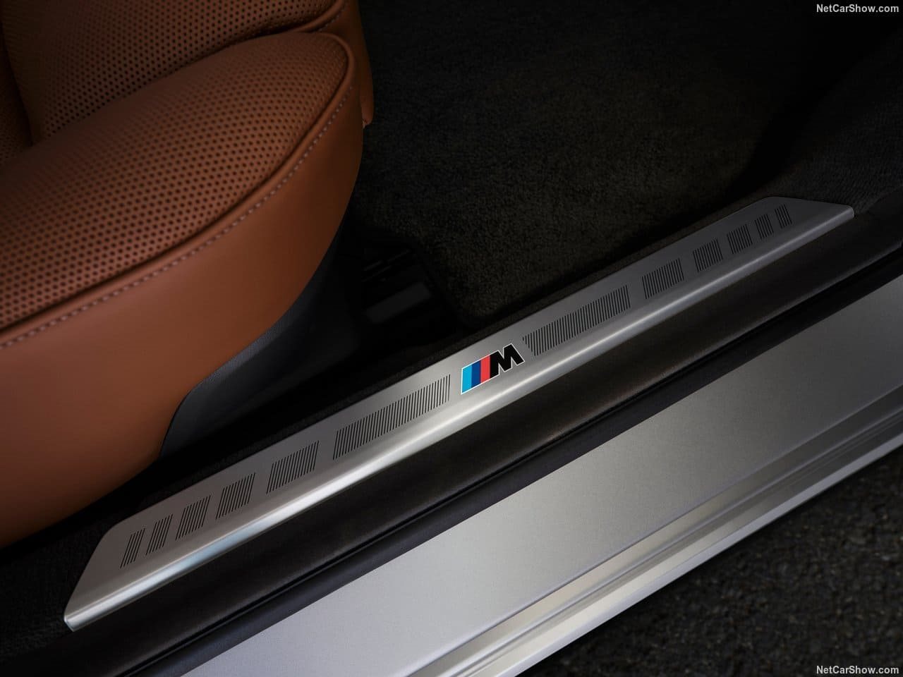 2027 - BMW i7, foto 43
