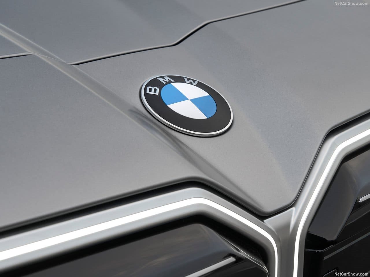 2027 - BMW i7, foto 47