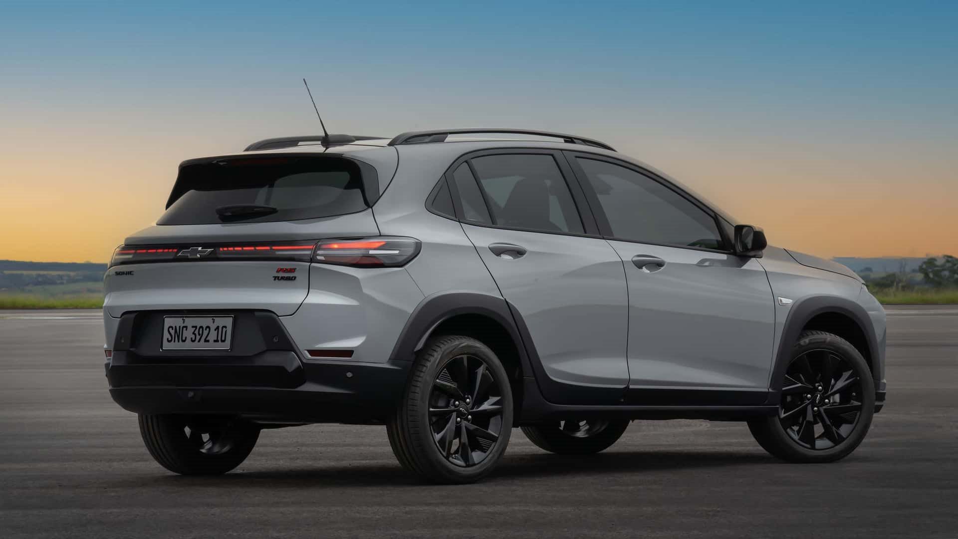 2027 - CHEVROLET SONIC, foto 13
