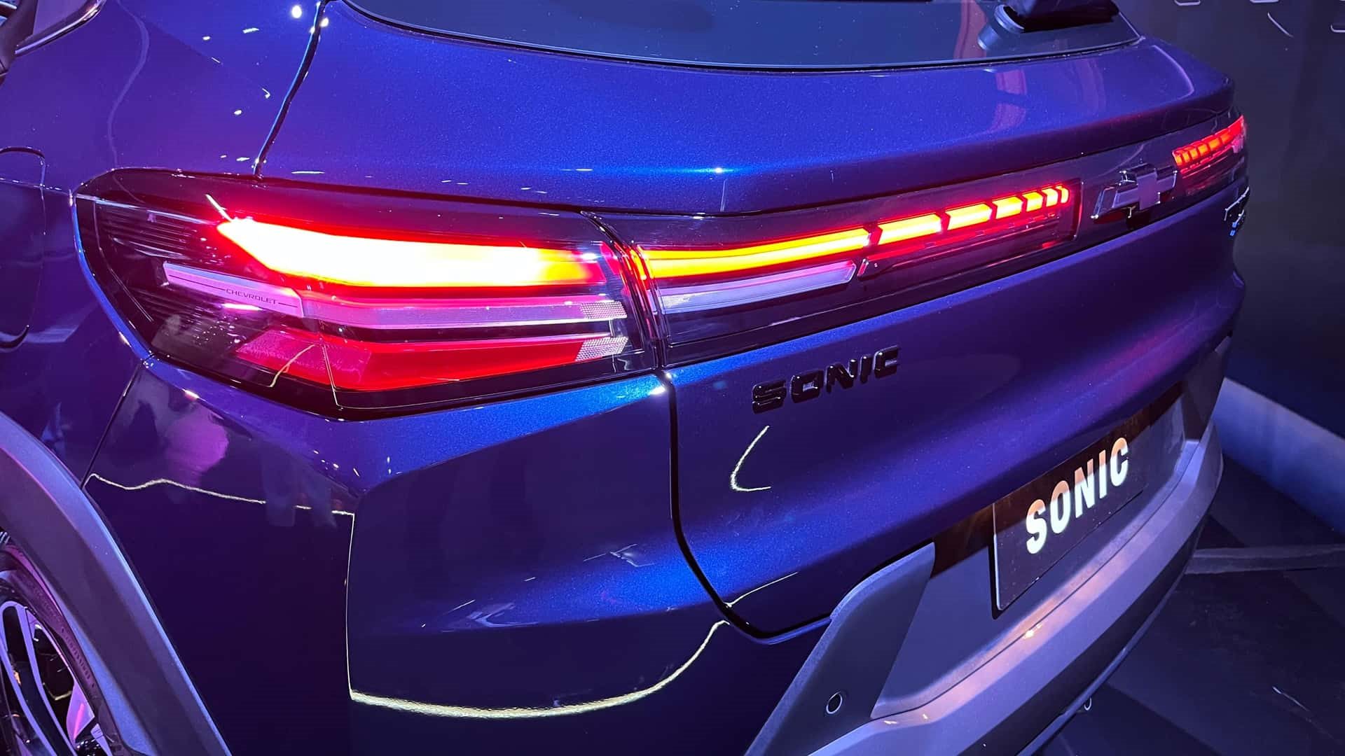 2027 - CHEVROLET SONIC, foto 32
