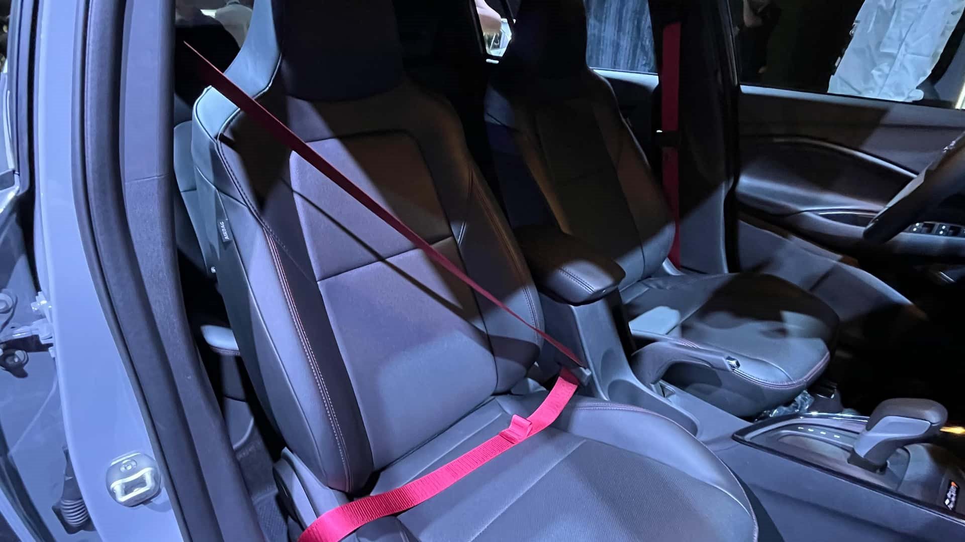 2027 - CHEVROLET SONIC, foto 38