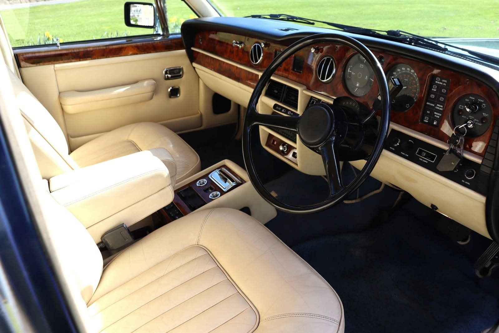 1987 - ROLLS-ROYCE SILVER SPUR ROYAL BLUE, foto 19