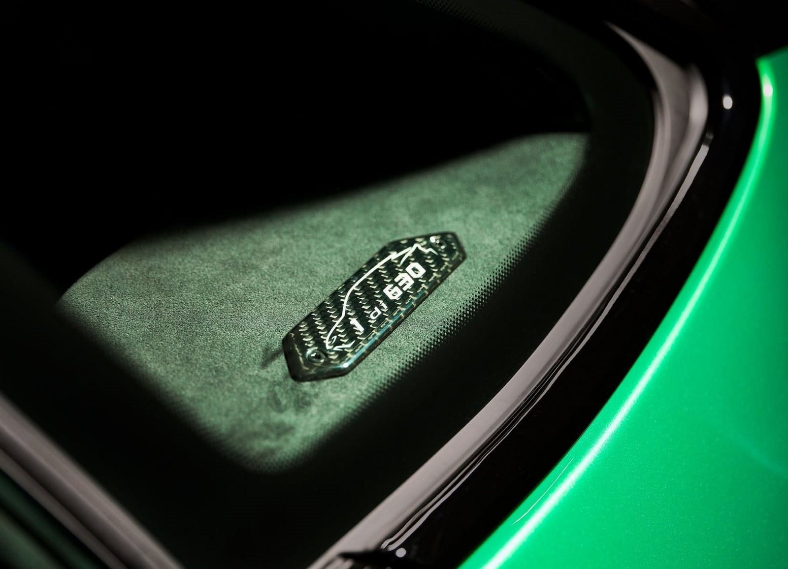 2026 - LAMBORGHINI URUS SE TETTONERO CAPSULE, foto 12