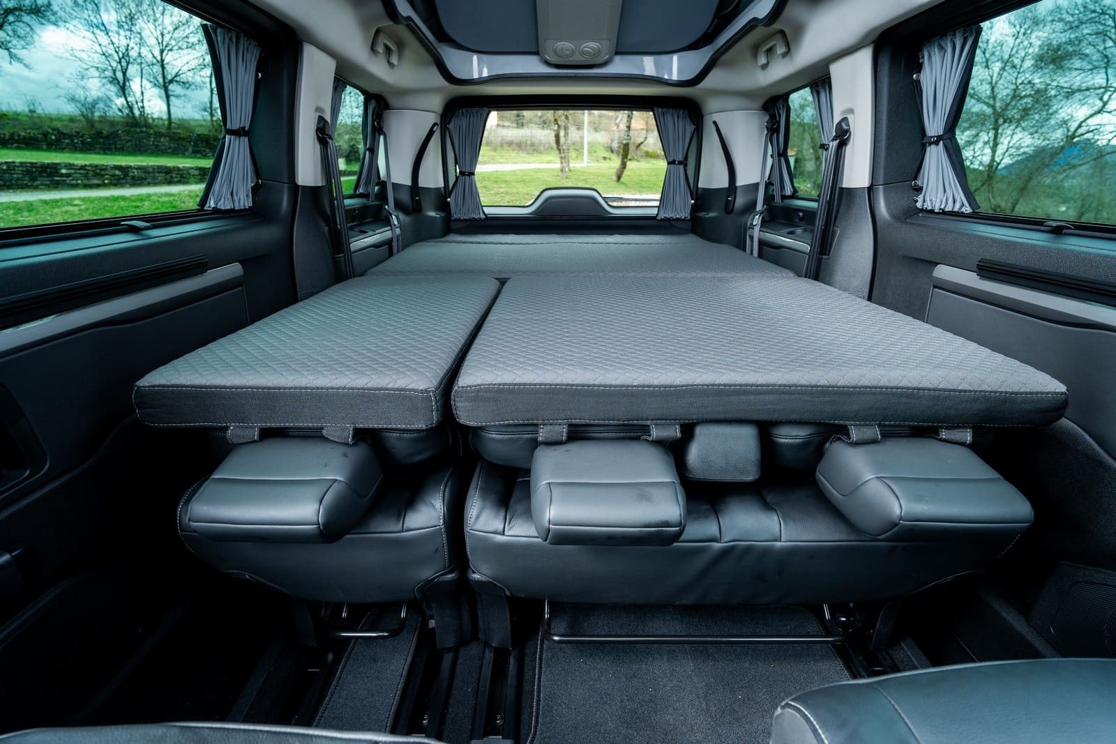 2026 - OPEL ZAFIRA BY TINKERVAN, foto 84