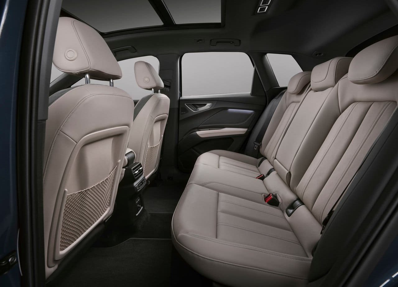 2027 - AUDI Q4 E-TRON, foto 24