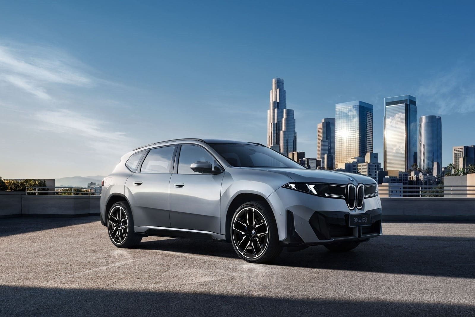 BMW iX3 LWB, foto 29