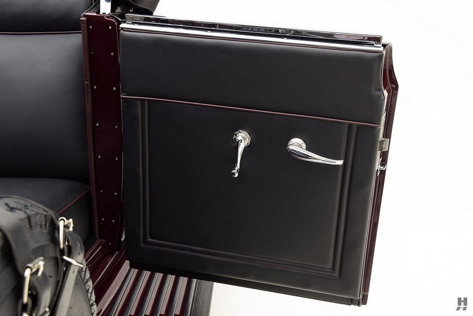 1931 - CORD L-29 CABRIOLET MAROON, foto 13