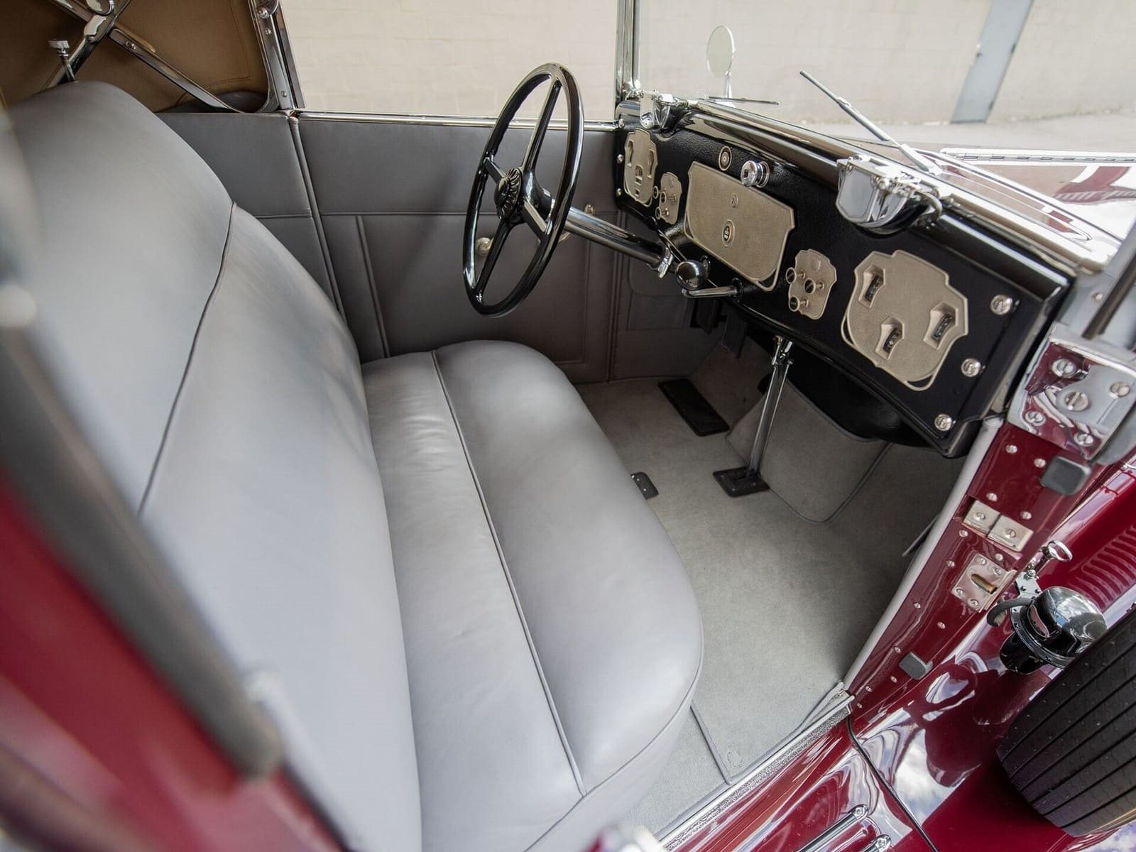 1931 - CORD L-29 CABRIOLET MAROON, foto 56