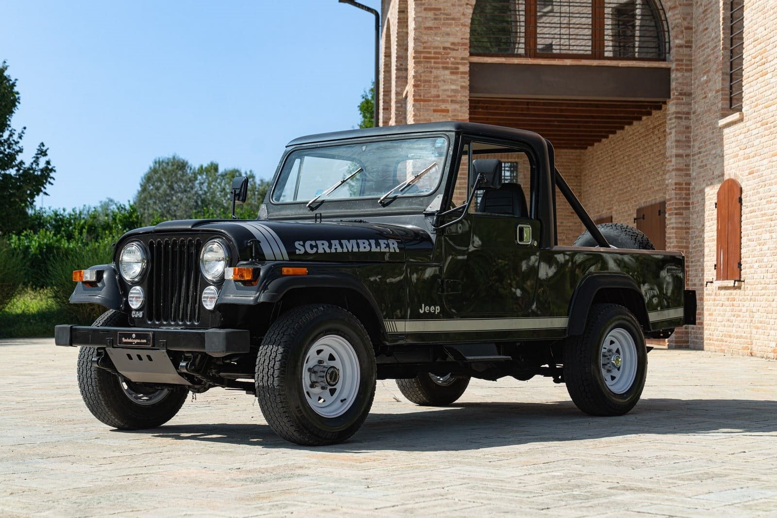 JEEP CJ-8 SCRAMBLER, foto 1