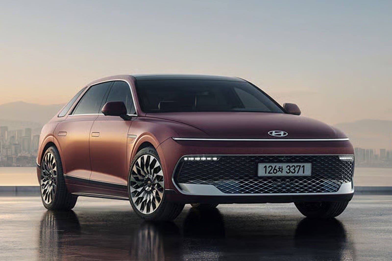 HYUNDAI GRANDEUR, foto 1