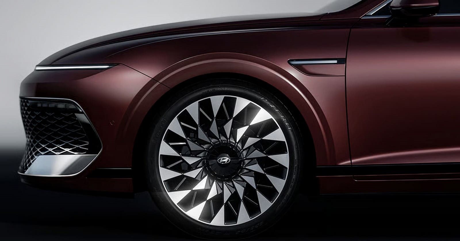 HYUNDAI GRANDEUR, foto 2
