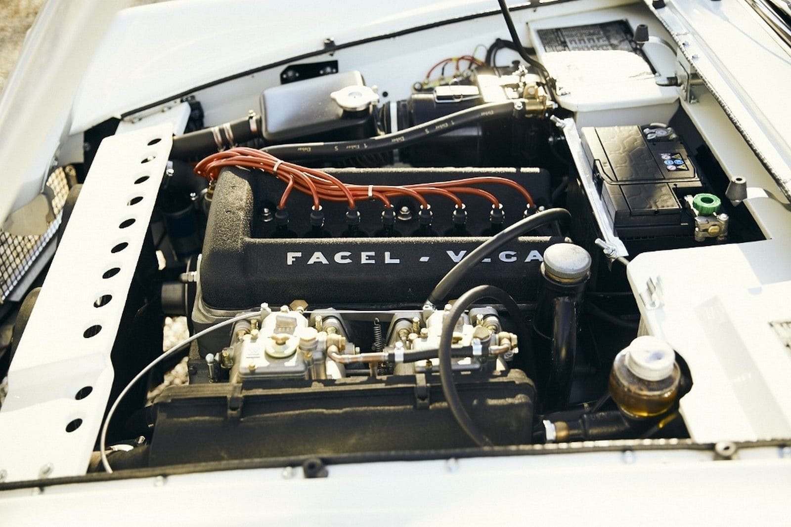 FACEL VEGA FACELLIA CABRIOLET WHITE, foto 20